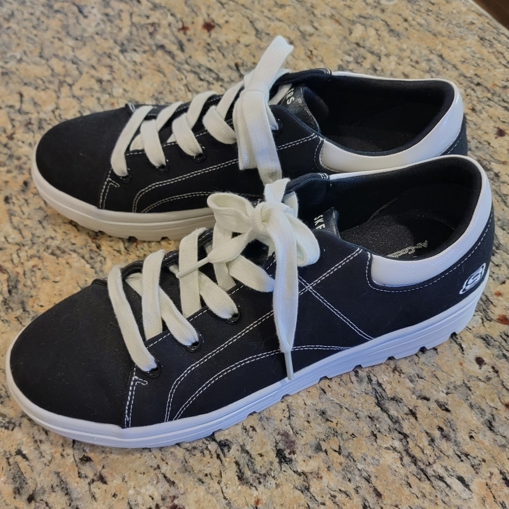 Sketchers Bring it Back Street Cleats Air Cooled Memory Foam Shoes Size 11